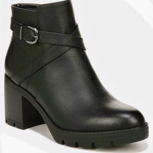 Naturalizer Women's Madalynn Buckle Water Repellent Ankle Boots